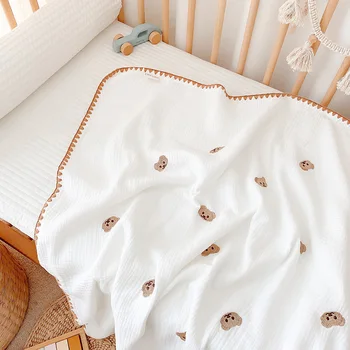 4 Слоя муслинового хлопчатобумажного одеяла с вышивкой в виде вишневого Медведя и звезд, Мягкое Детское одеяло для пеленания, Банное полотенце для новорожденных, Приемное одеяло